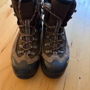 Asolo Brown and Black Men's Hiking Boots
